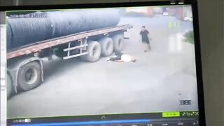 Truckers Learn About Real Pain