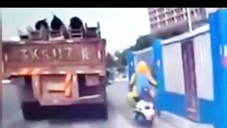 An Unsecured Load Fell From A Truck, Crushing A Motorcyclist