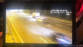 WCGW Stop On Busy Highway