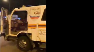 WCGW Stop On Busy Highway