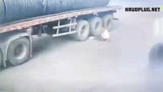 Workers Were Injured By The Rolling Cylinder